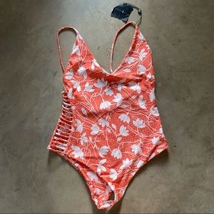 NWT🔸🔸Stone Fox Swim one piece